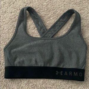 Under Armour, Women’s sports bra